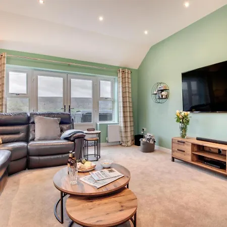 5 Bed In Fryup Dale Oc-wa291 * Danby