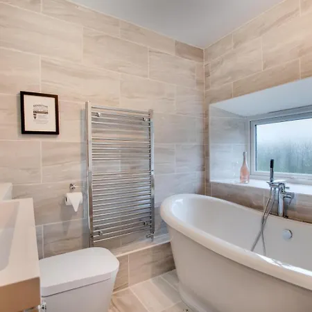 5 Bed In Fryup Dale Oc-wa291